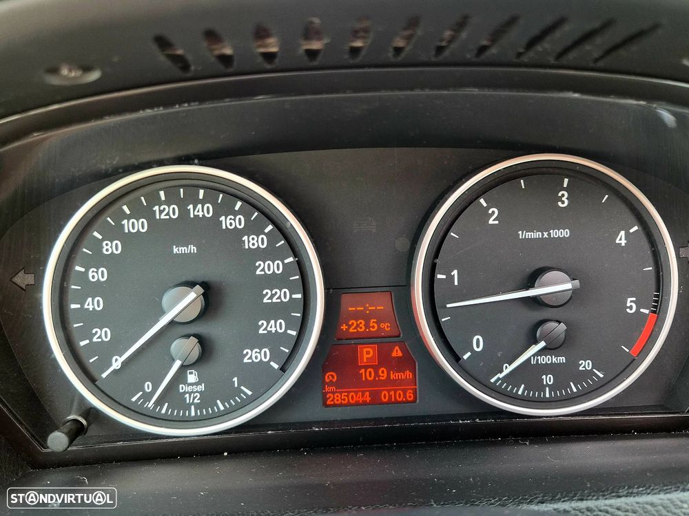 BMW X5 3.0 sd - 18