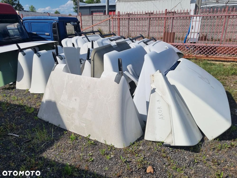 Owiewka spojler dachowy Scania Man Mercedes - 1