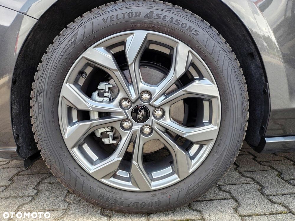Ford Focus - 24