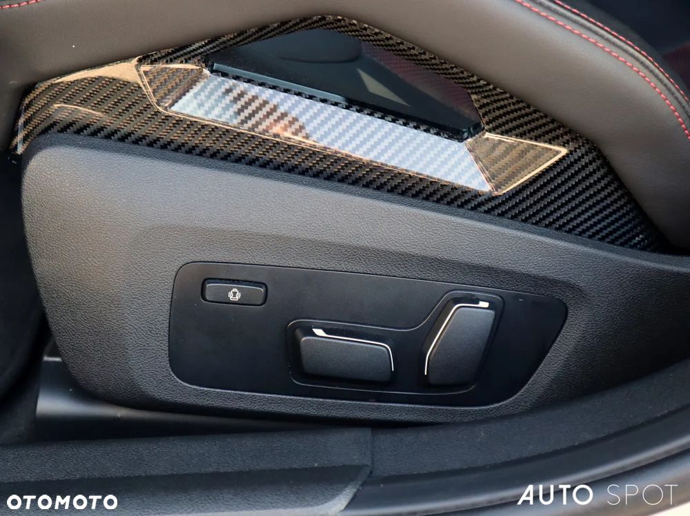 BMW M3 CS xDrive sport - 18