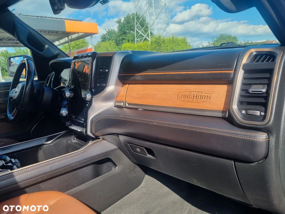 RAM 1500 Crew Cab Limited - 22