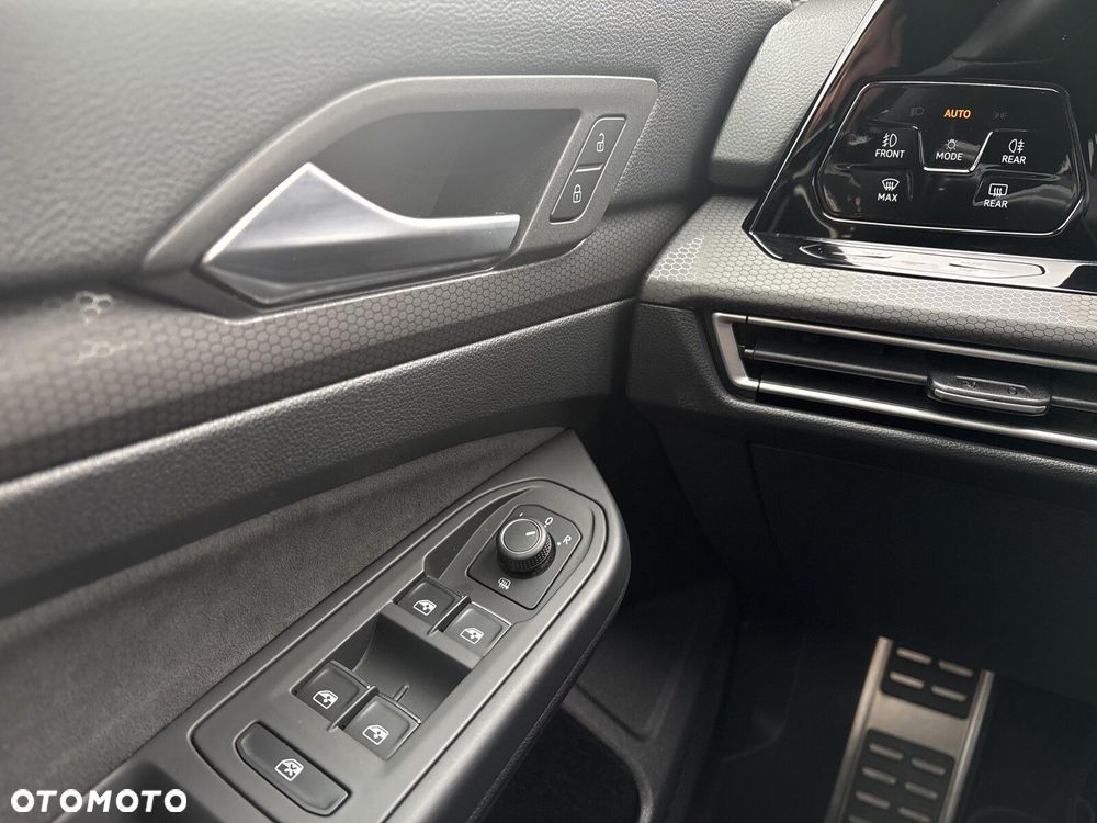 Volkswagen Golf 2.0 TSI GTI DSG - 16