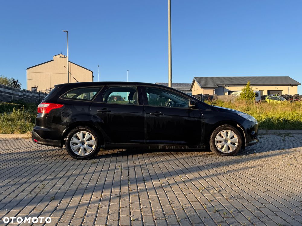 Ford Focus 1.6 TDCi Edition - 9