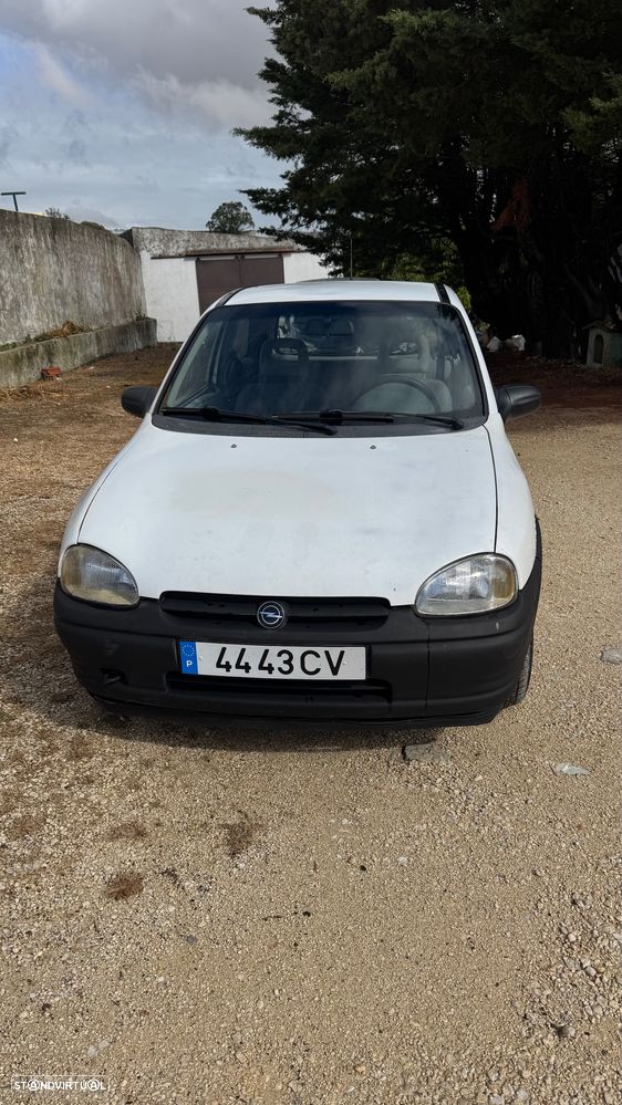 Opel Corsa 1.2 City - 2