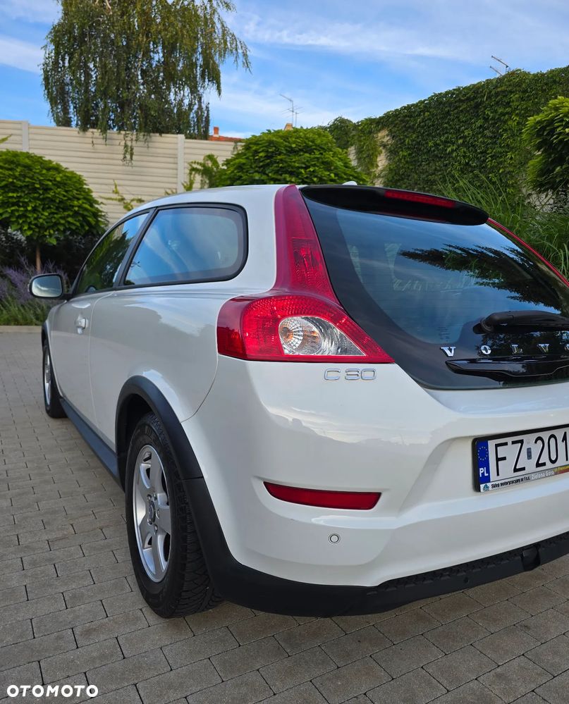 Volvo C30 1.6D DRIVe Summum - 18