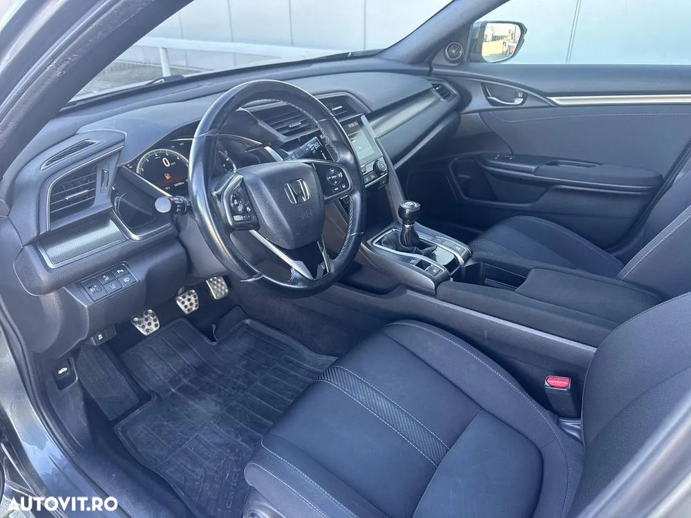 Honda Civic 1.0 VTEC Turbo Elegance Navi - 9