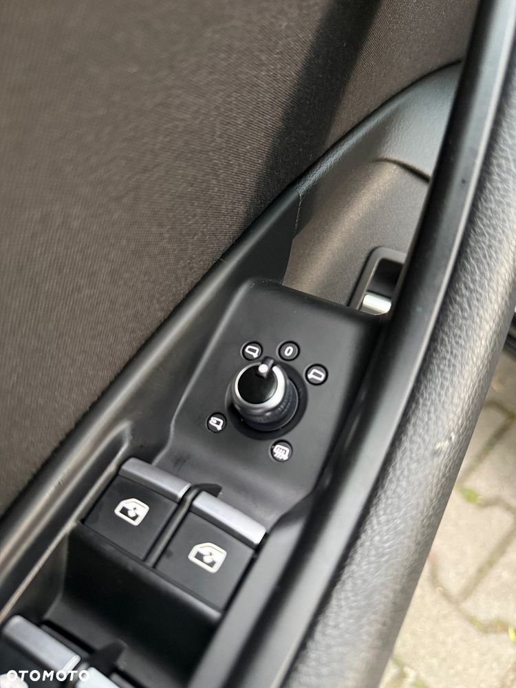 Audi A4 Avant 3.0 TDI S tronic design - 39