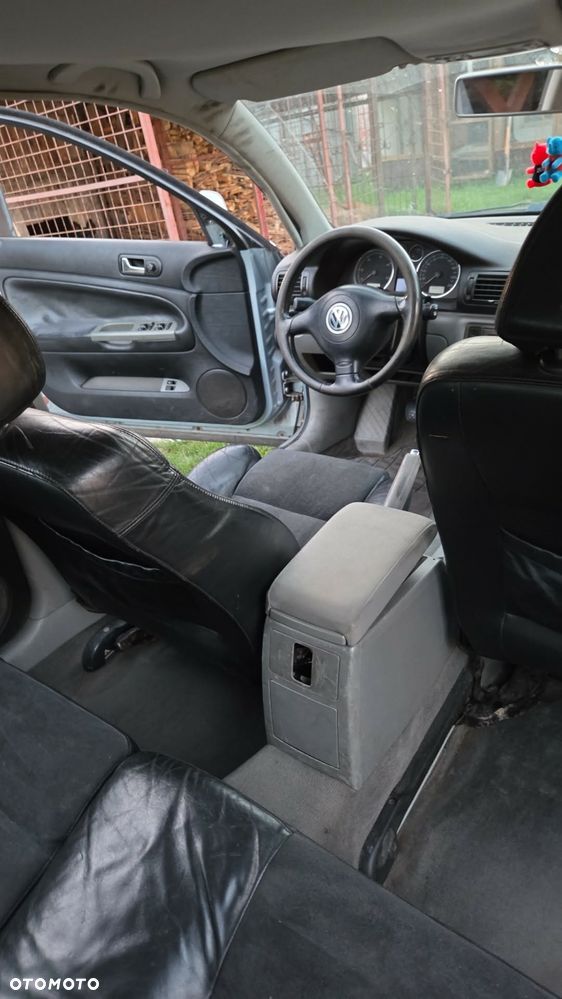 Volkswagen Passat - 3