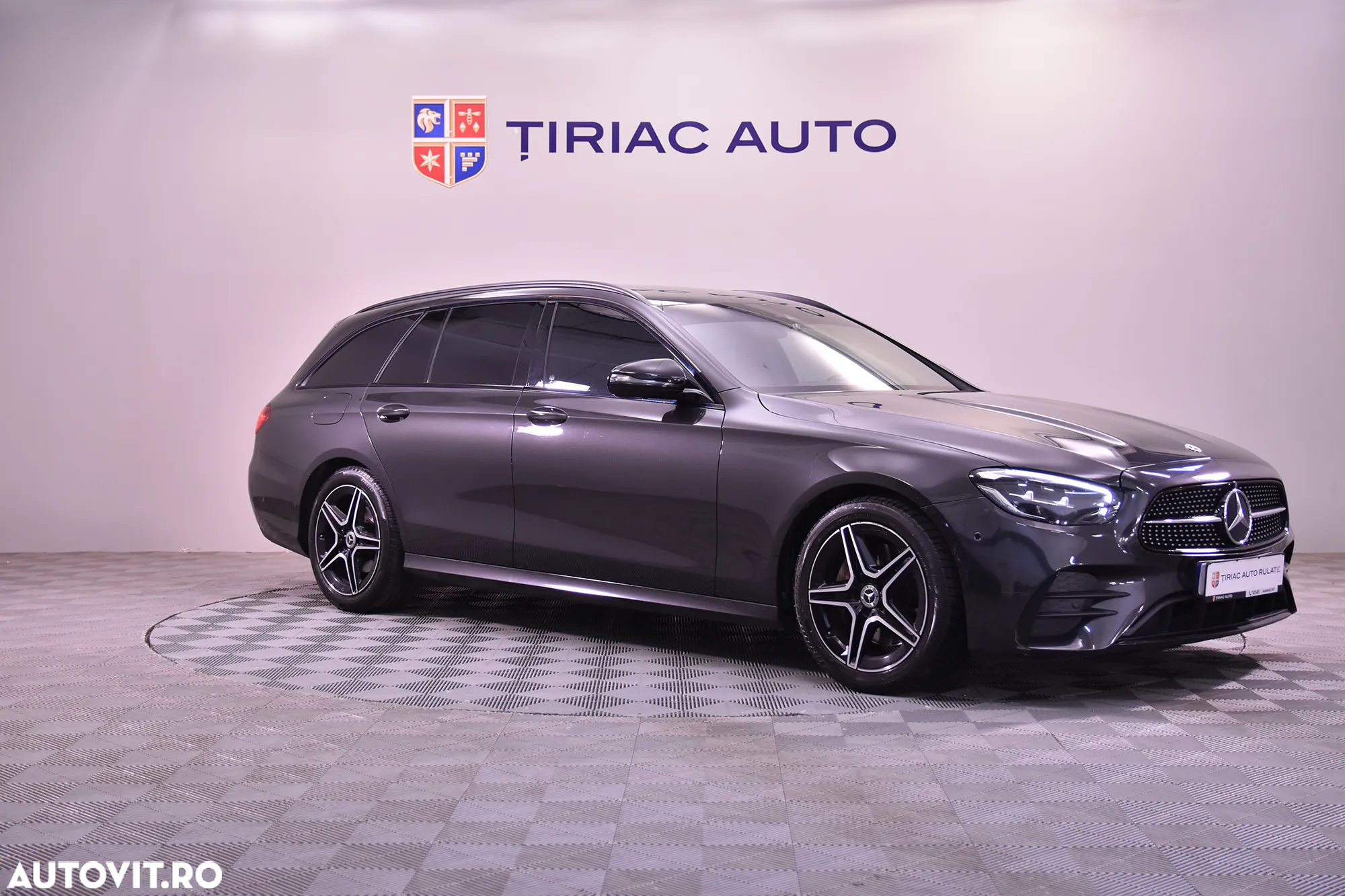 Mercedes-Benz E - 7
