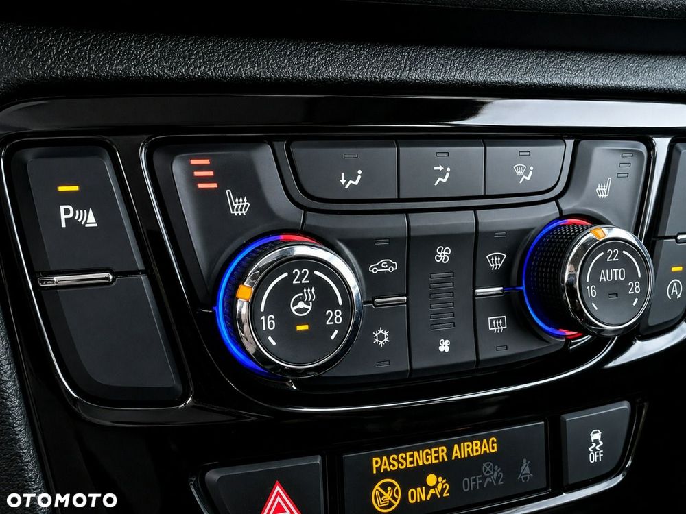 Opel Mokka X - 17