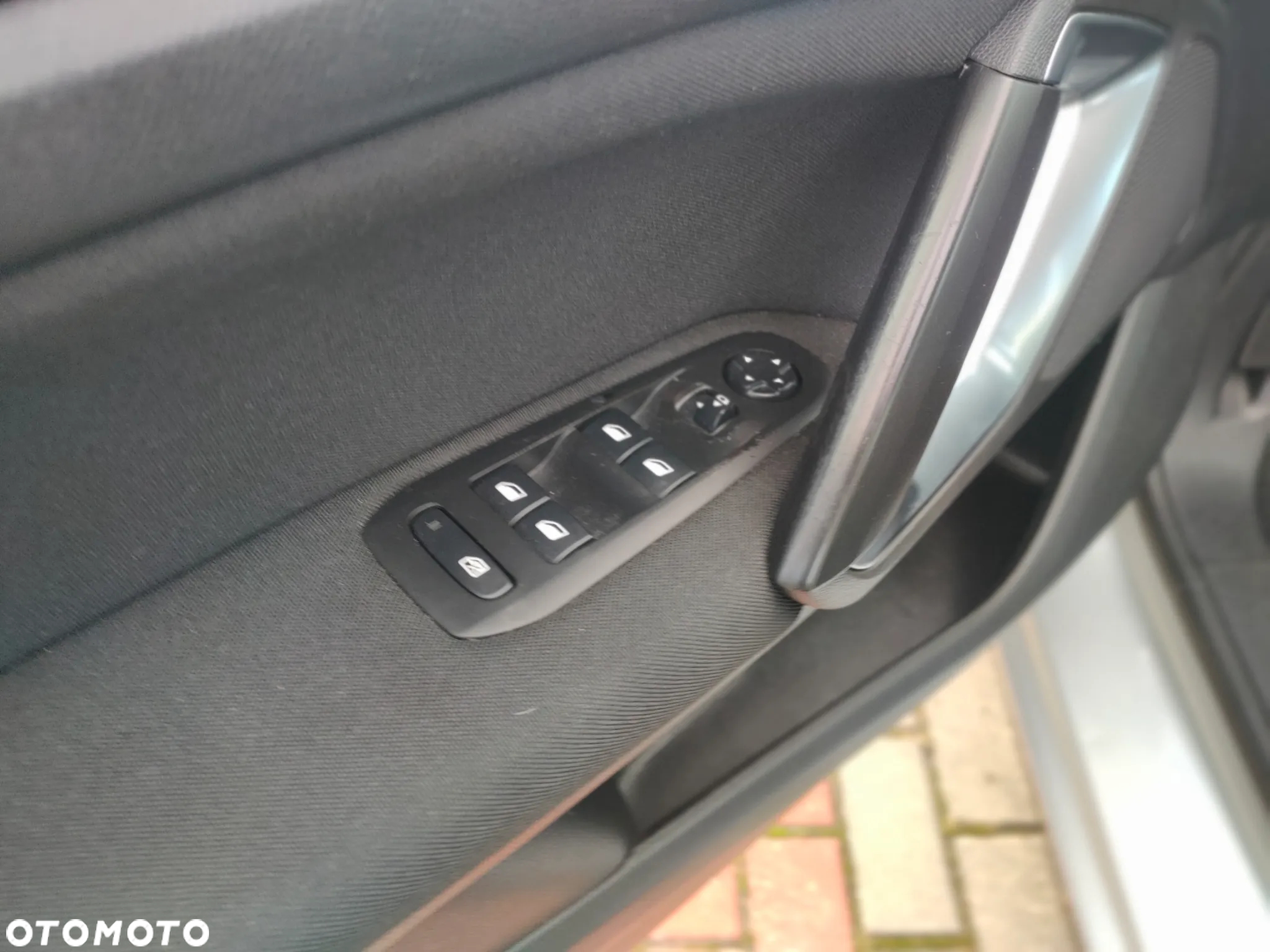 Peugeot 308 BlueHDi FAP 150 EAT6 Stop&Start Allure - 17