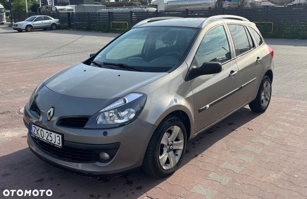 Renault Clio 1.5 dCi Authentique - 1