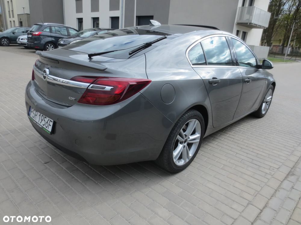 Opel Insignia 2.0 CDTI Exclusive S&S - 26