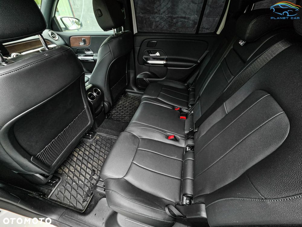 Mercedes-Benz EQB 250+ - 16