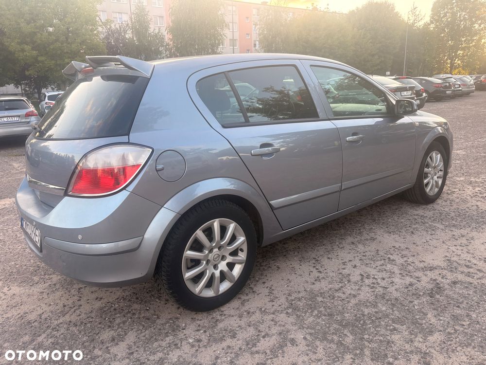 Opel Astra 1.8 Enjoy - 3