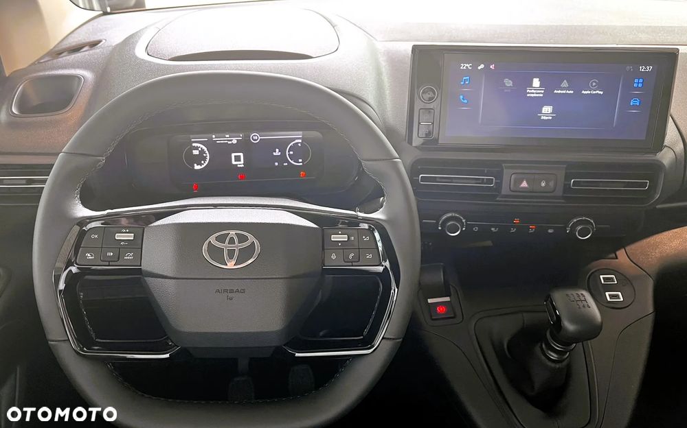 Toyota Proace City - 13
