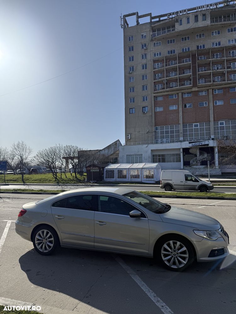 Volkswagen Passat CC 2.0 TDI DPF DSG - 3