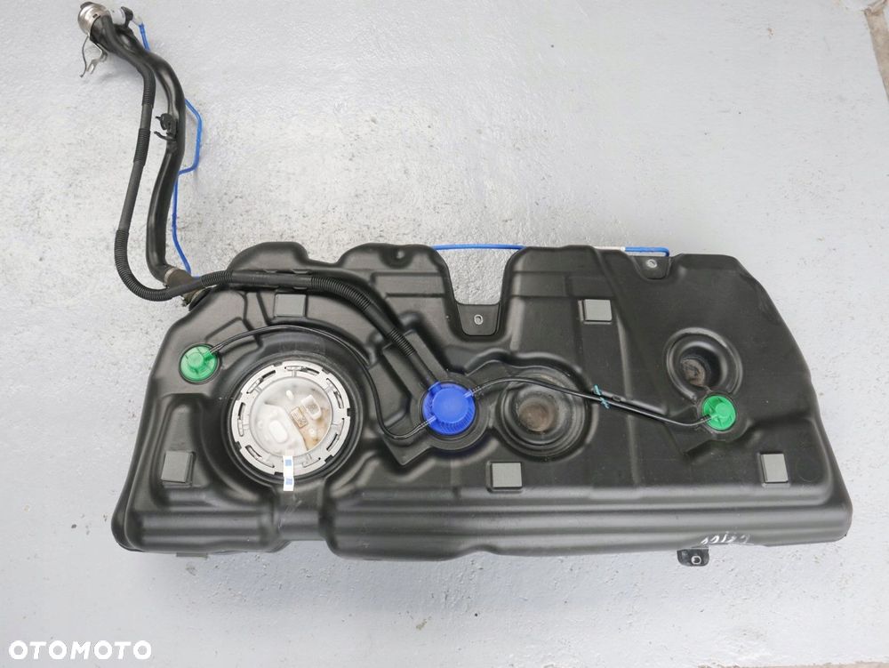 bmw f39 f45 f48 zbiornik paliwa benzyna bak - 1