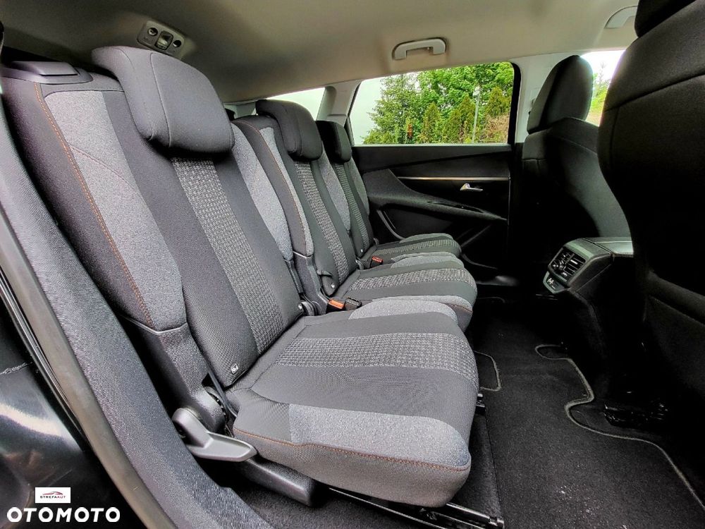 Peugeot 5008 - 7