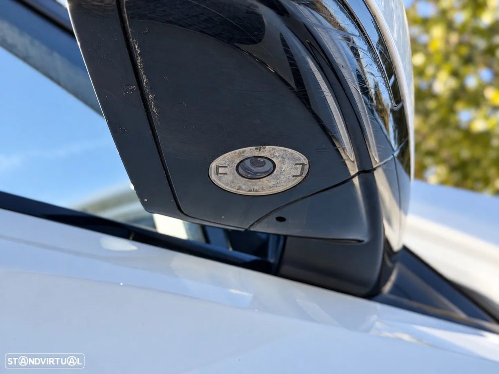 Jaguar E-Pace - 35