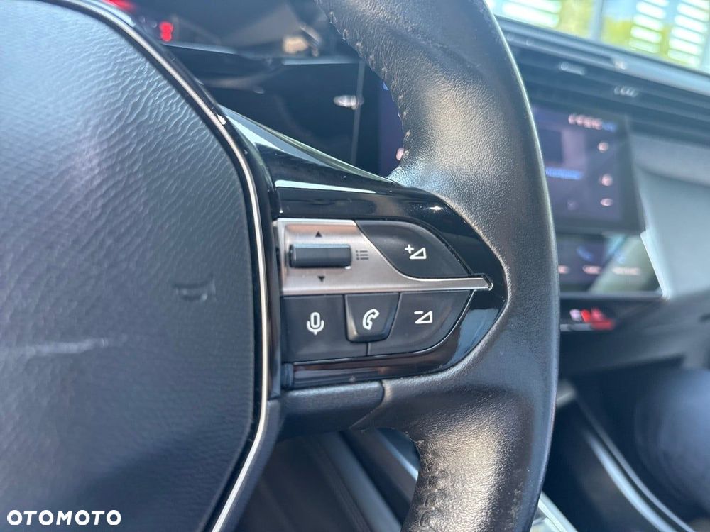 Peugeot 308 1.2 PureTech Allure S&S EAT8 - 17