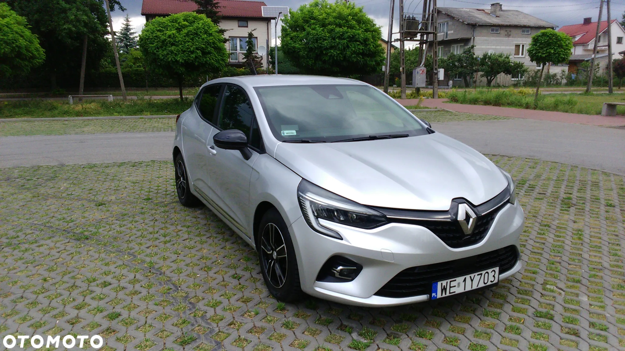 Renault Clio 1.0 TCe Intens - 12