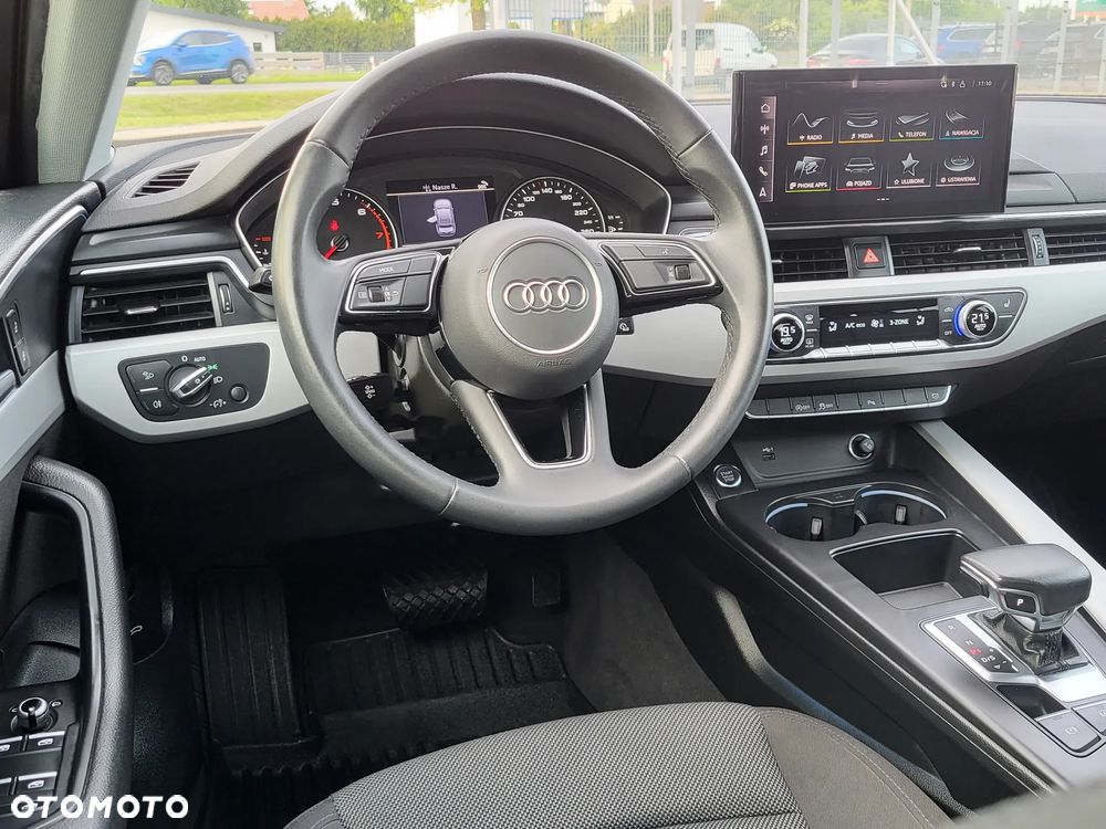 Audi A4 Limousine 35 TFSI mHEV Advanced S tronic - 12