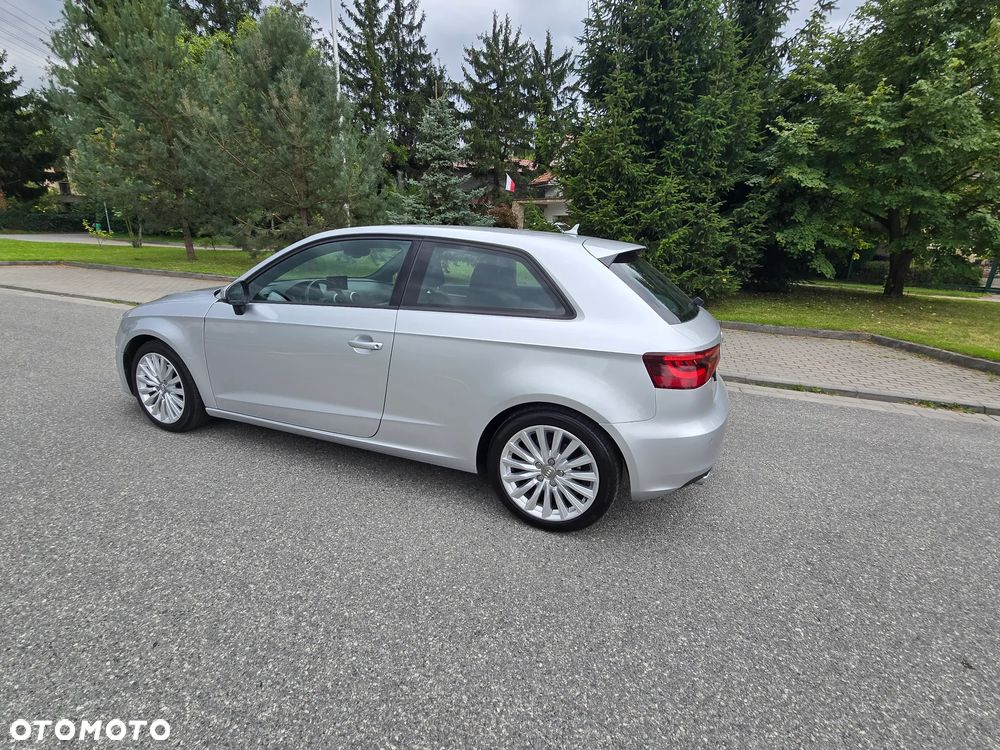 Audi A3 3-drzwiowe 1.6 TDI - 6