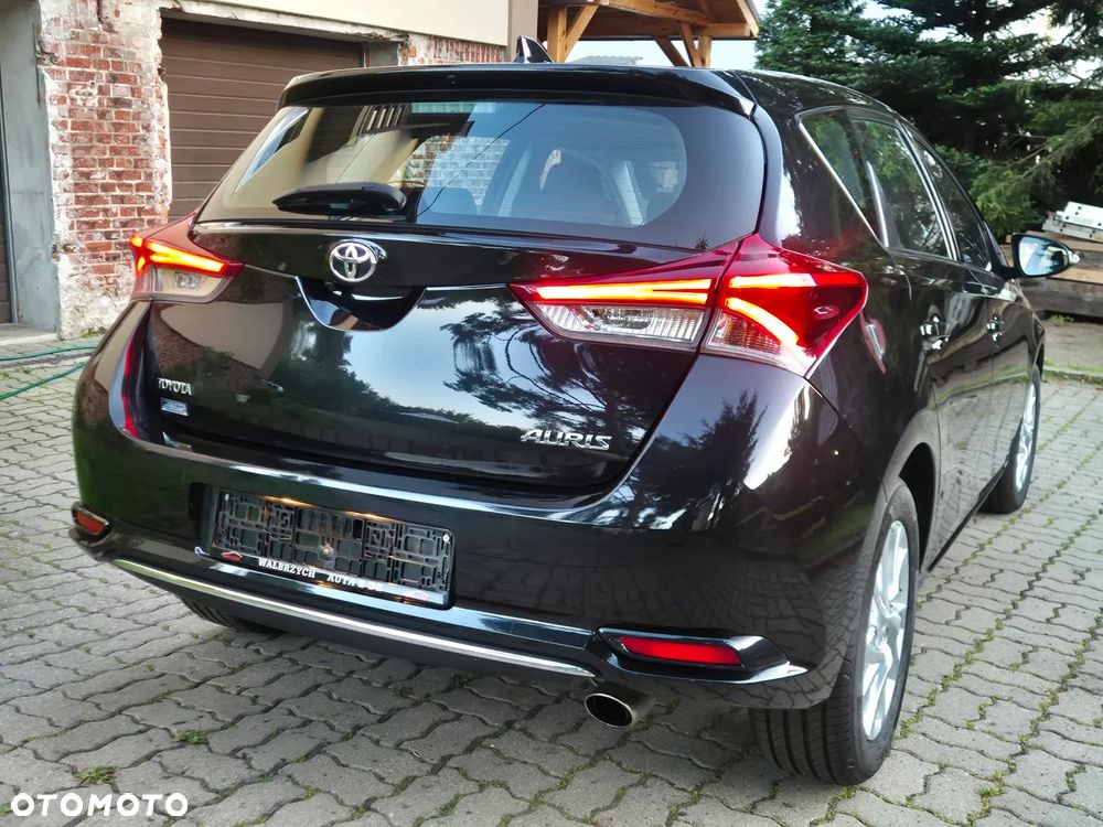 Toyota Auris - 6