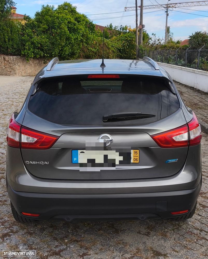 Nissan Qashqai - 2
