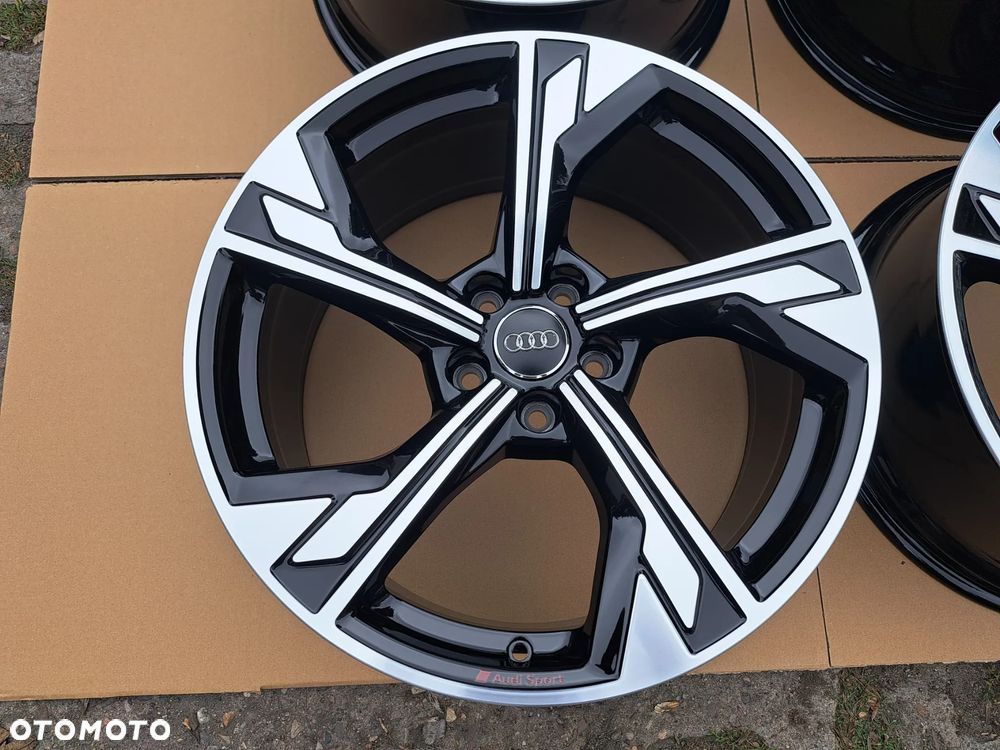 Oryg. Audi A4 S4 B9 8W 8W0 A5 S5 S-Line Sport A6 19 BiColour 8W0601025EM - 1