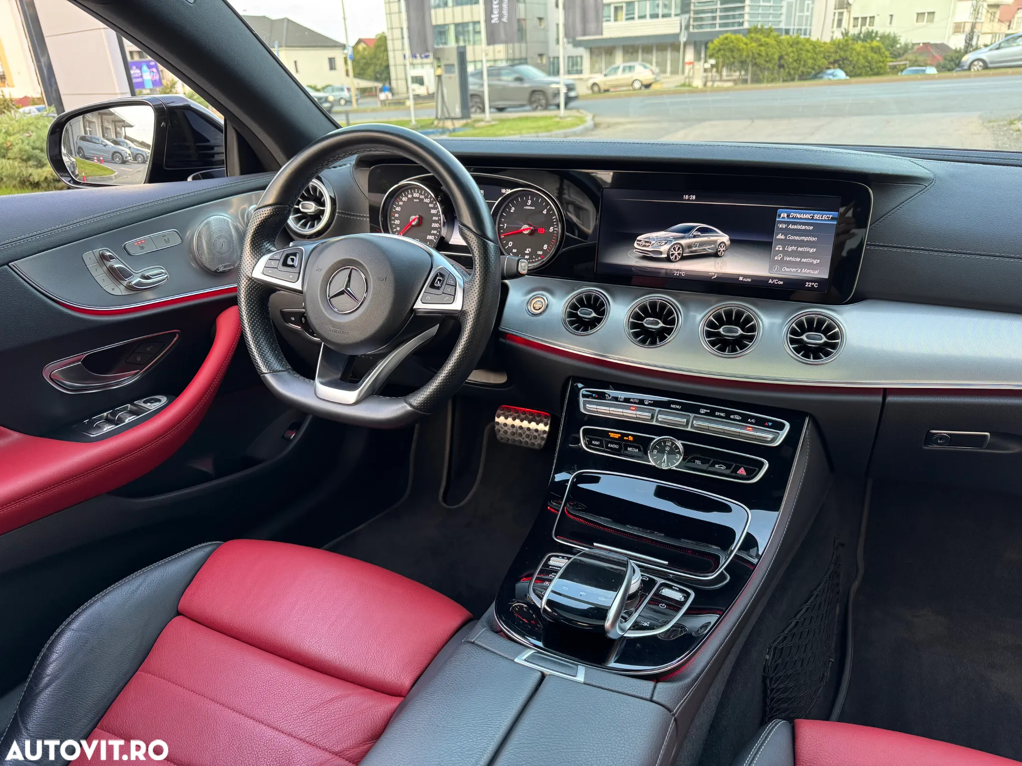 Mercedes-Benz E 350 d 4Matic Coupe 9G-TRONIC AMG Line - 9