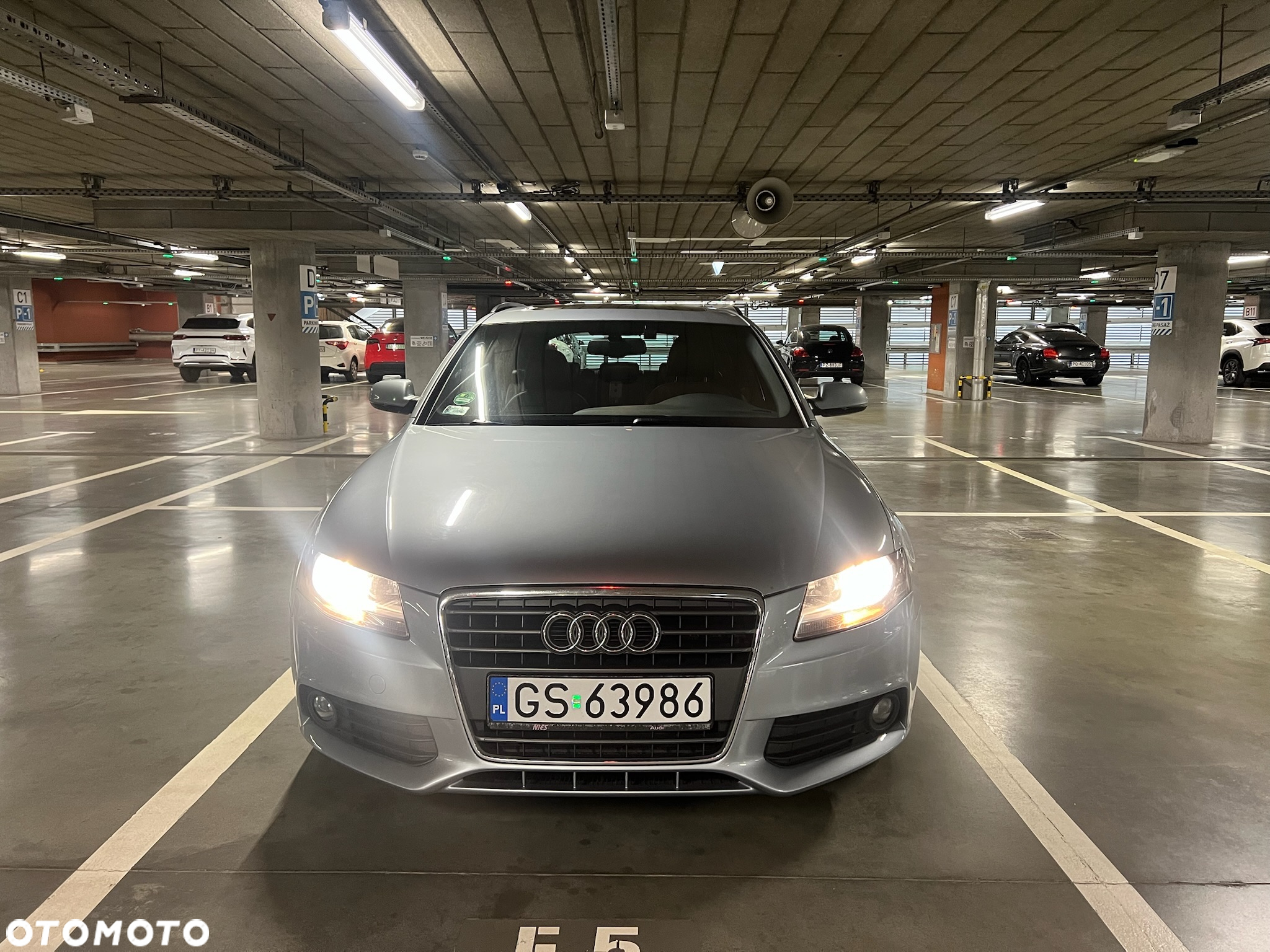 Audi A4 Avant 2.0 TDI DPF S line Sportpaket (plus) - 8