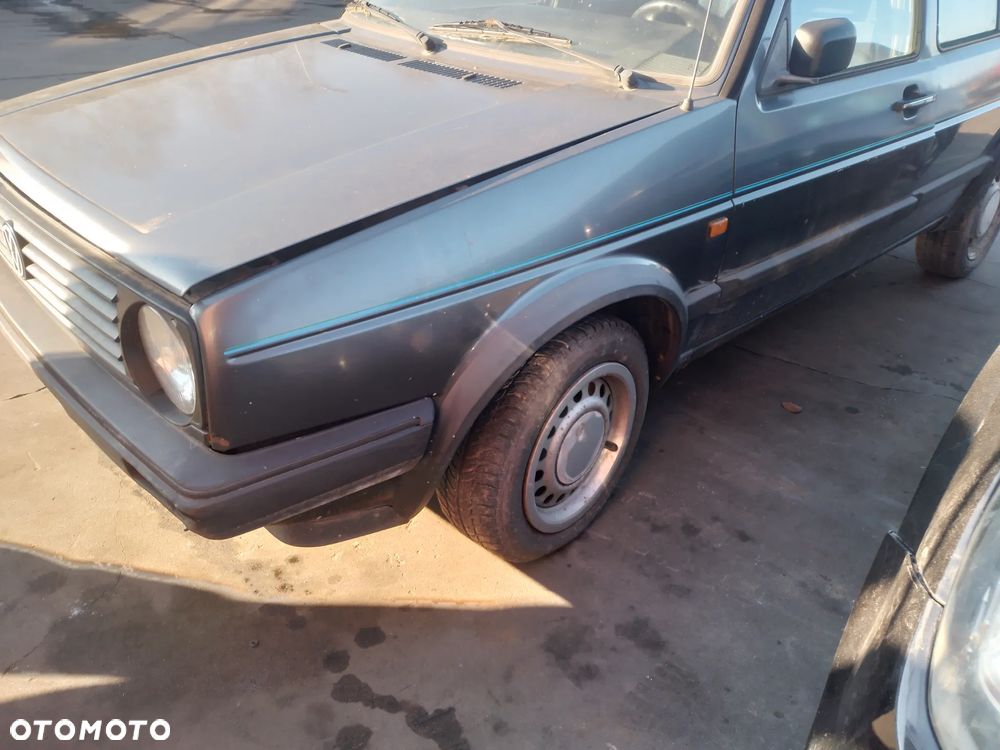 VW GOLF II  1.6 PN    ATRAPA GRILL   LA7U - 7