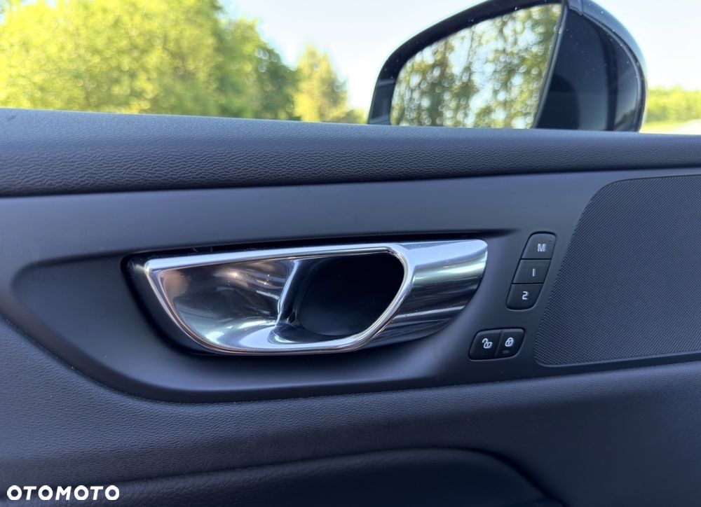 Volvo V60 D4 Geartronic Inscription - 36