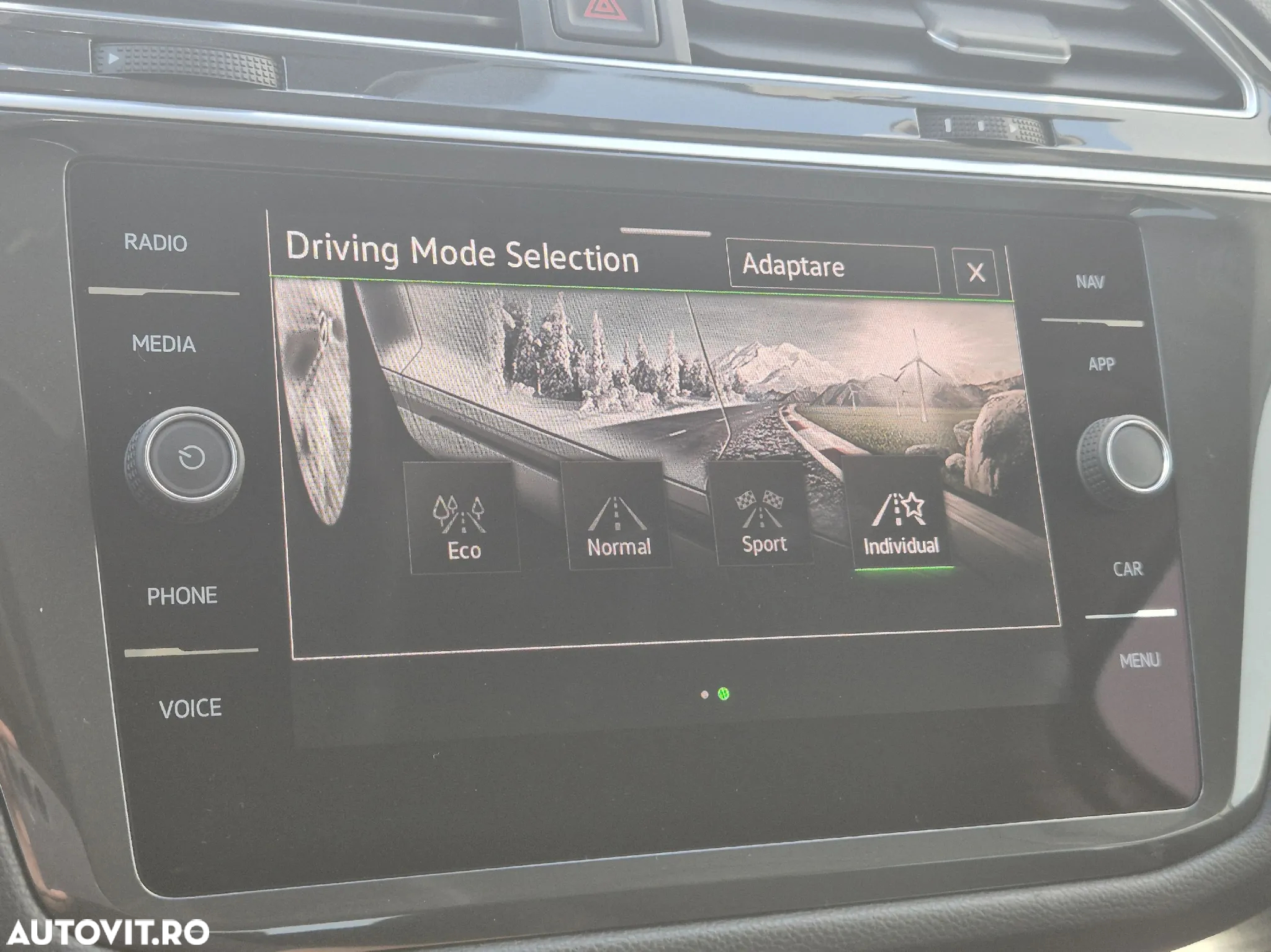 Volkswagen Tiguan Allspace 2.0 TDI 4Mot DSG Elegance - 27