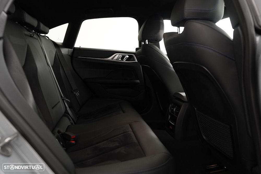 BMW 420 Gran Coupé i Pack Desportivo M Auto - 21