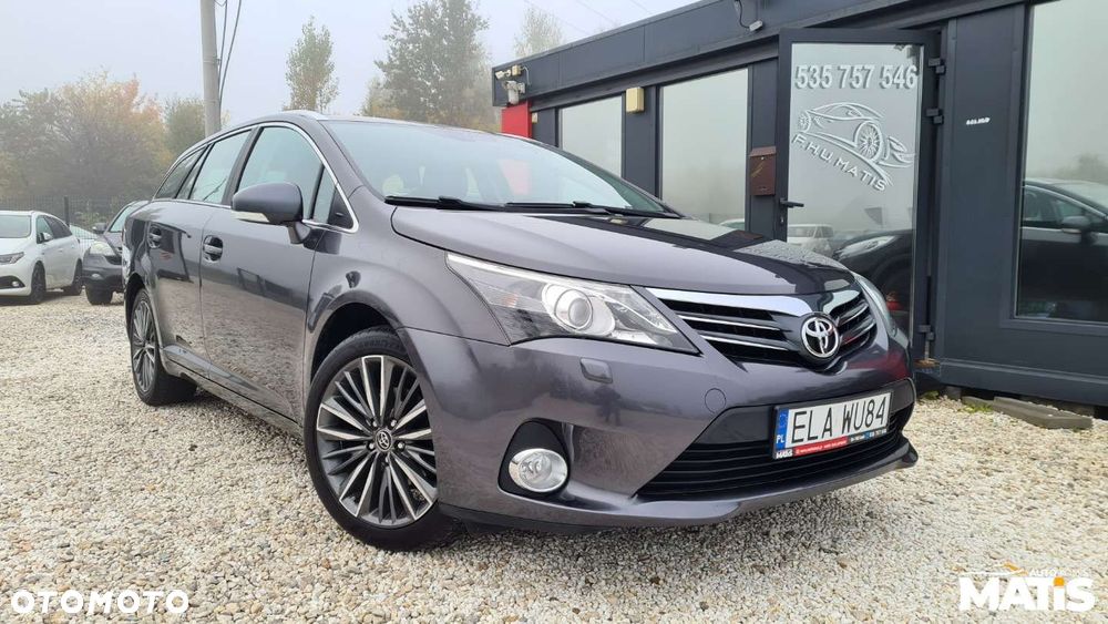 Toyota Avensis - 5