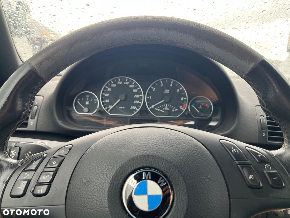 BMW Seria 3 325Ci - 13