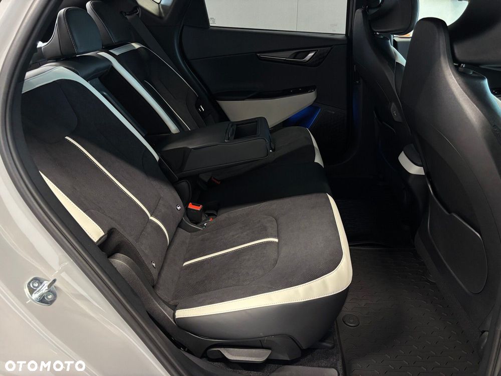 Kia EV6 - 14