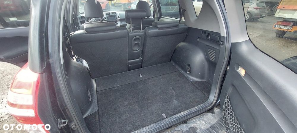 Toyota RAV4 2.0 VVT-i Premium - 5