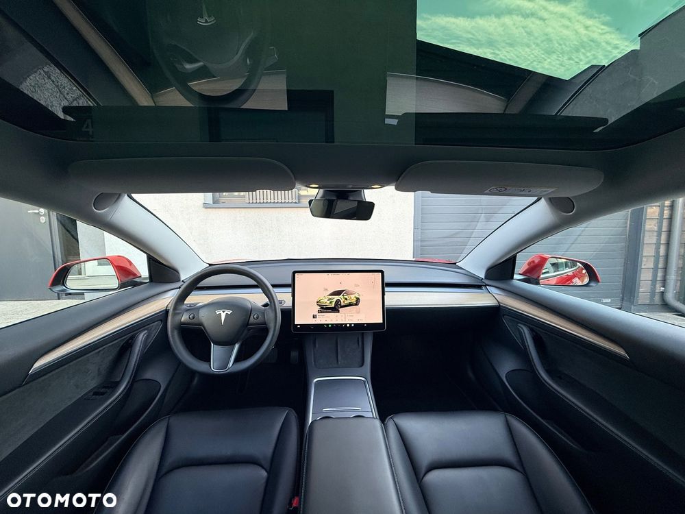 Tesla Model 3 - 22