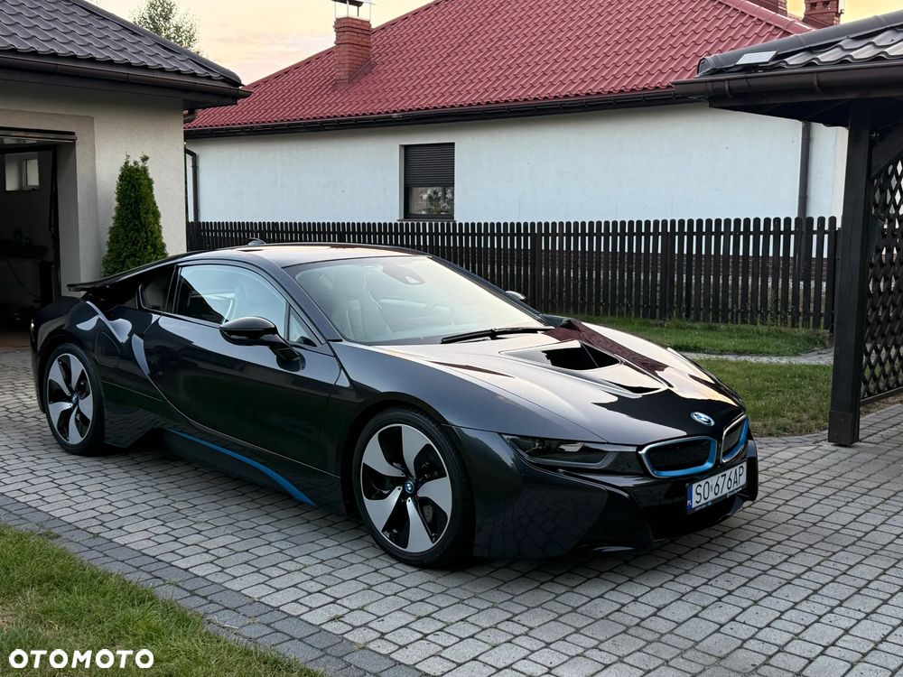 BMW i8 - 1