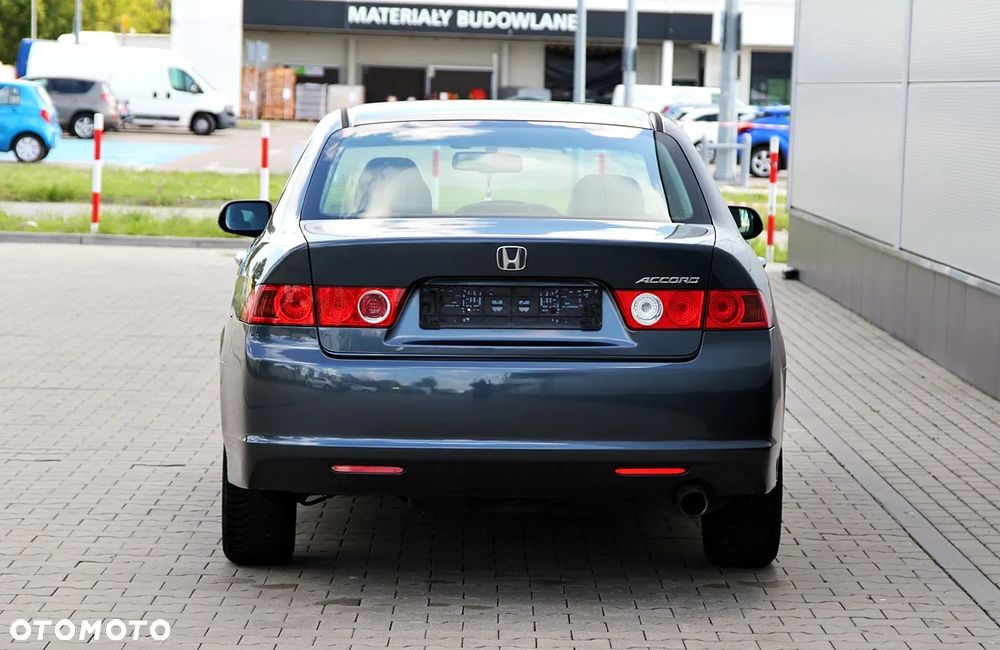 Honda Accord 2.0 Sport - 7