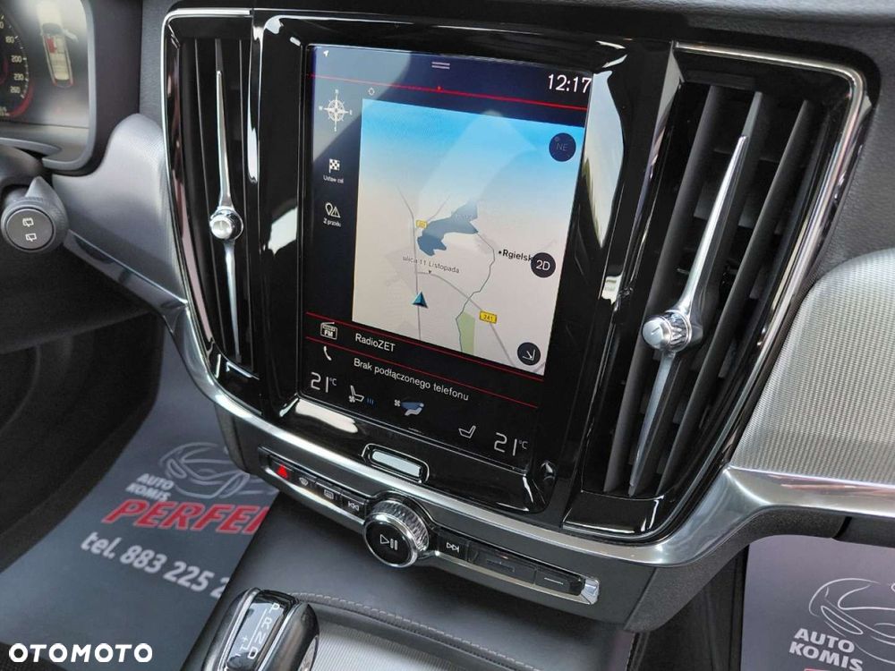 Volvo V90 Cross Country - 14