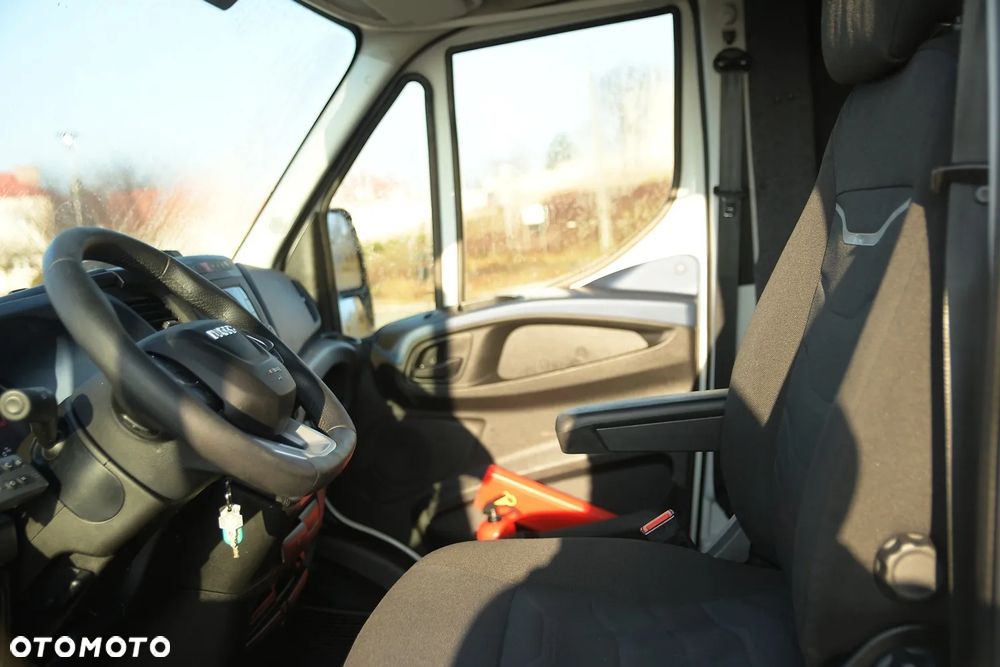 Iveco Iveco DAILY 35-180 Mroźnia +25/-25 * 7 PALET * THERMOK V300 MAX * Salon PL HIMATIC - 27