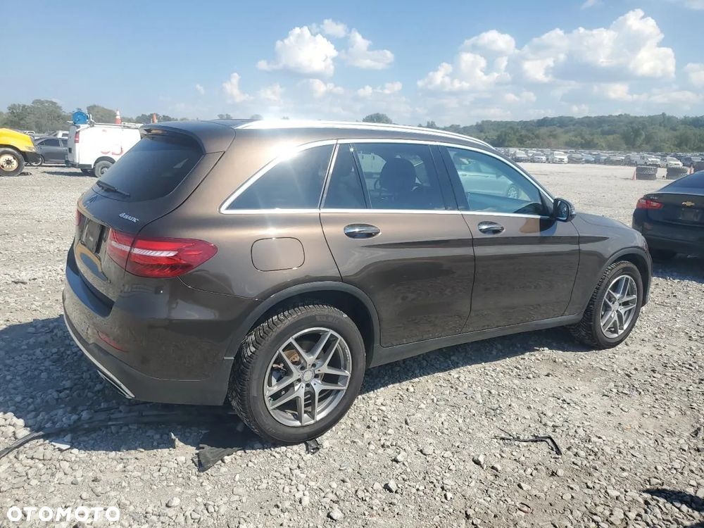 Mercedes-Benz GLC - 2