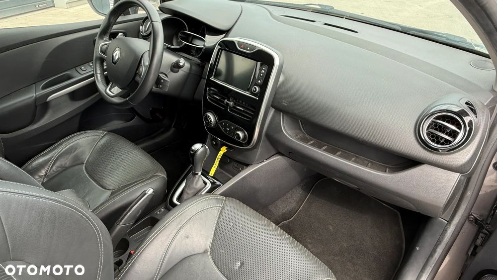 Renault Clio - 13