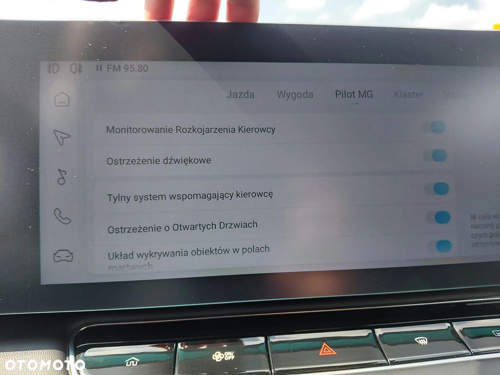 MG HS 1.5 T-GDI Excite DCT - 29