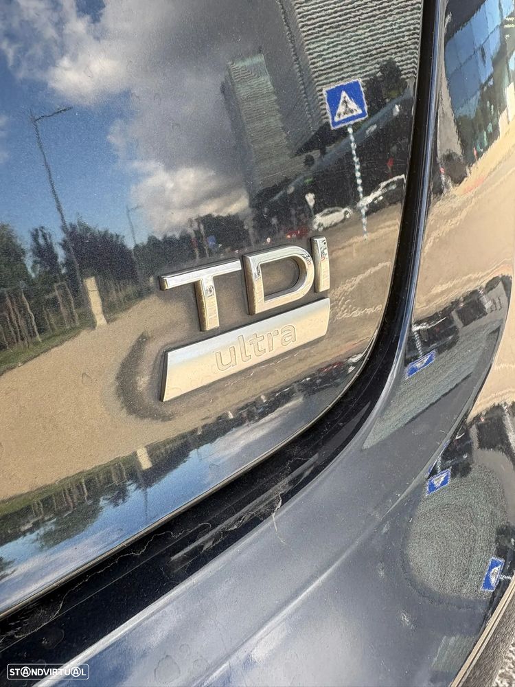 Audi A6 Avant 2.0 TDI Ultra S tronic - 6